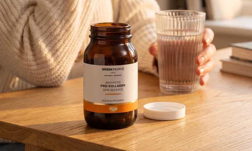 Möt vårt Advanced Pro-Collagen Skin Defence Supplement med Vollagen® image