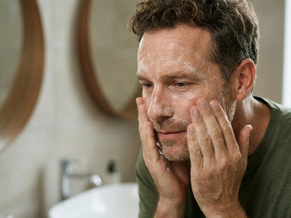 Natural botanical ingredients for best men's face wash - organic beauty editorial image